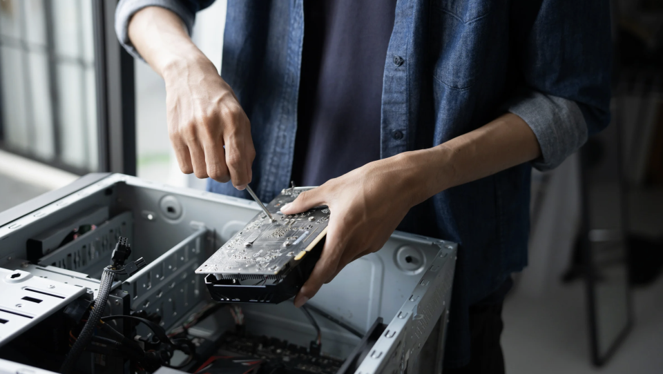 Right to Repair & Certified Data Erasure | Certus